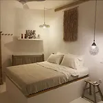 Boho Chic In Mpatsi! Apartment Batsi (Andros)